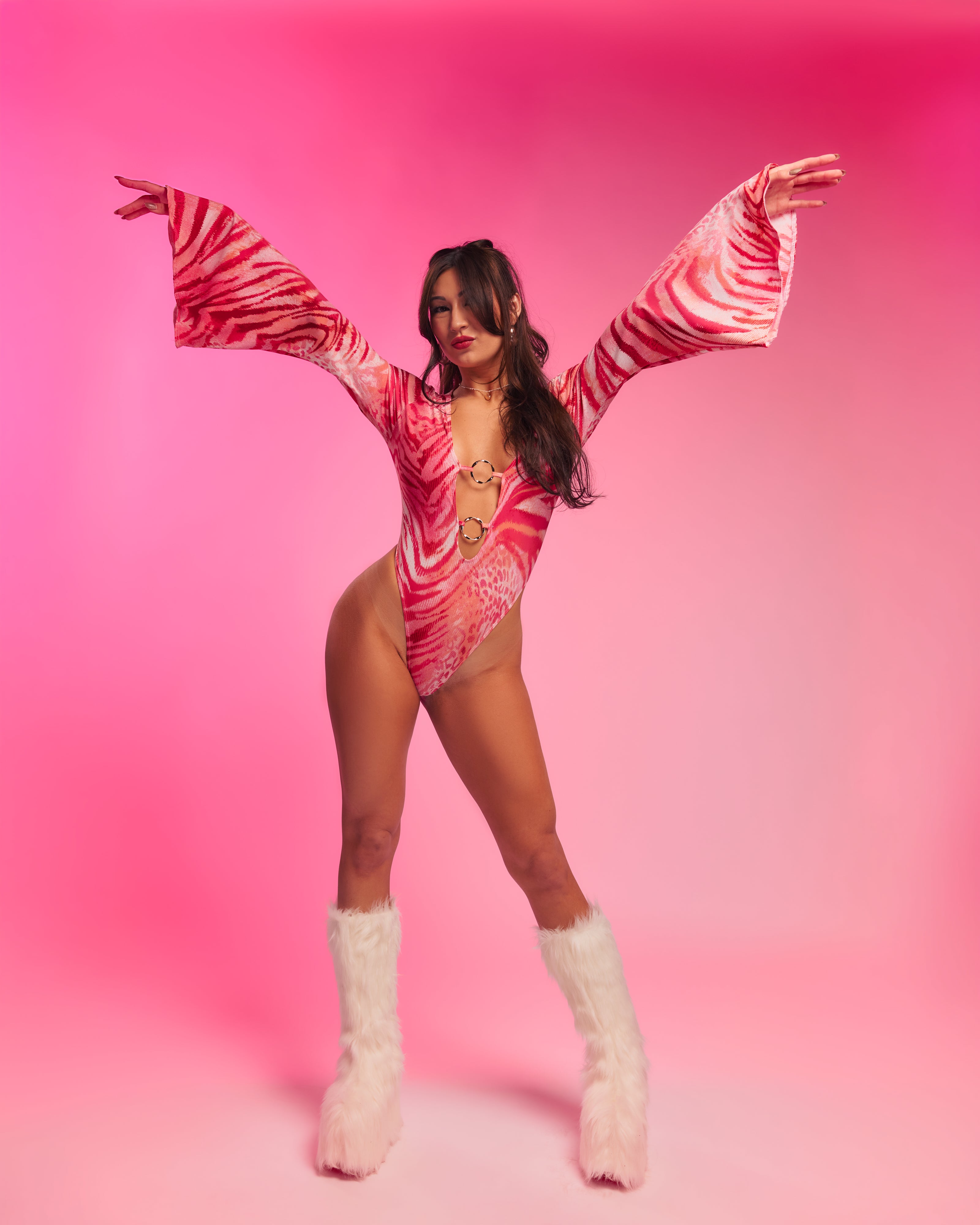 bell sleeve bodysuit 